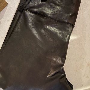 OFFLINE BY AERIE LEGGINGS, LEATHER XXL NWT